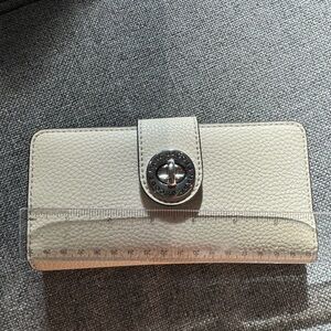 White/cream Marc Jacob leather wallet